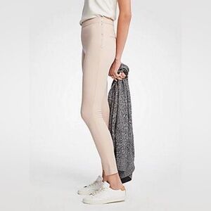 Ann Taylor Women’s Cream Pants